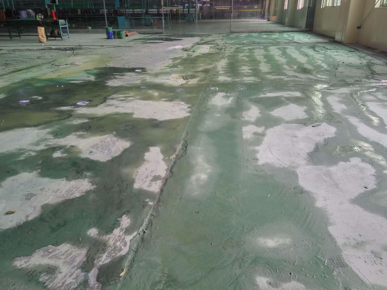 破損的環氧地坪 破損的環氧地坪